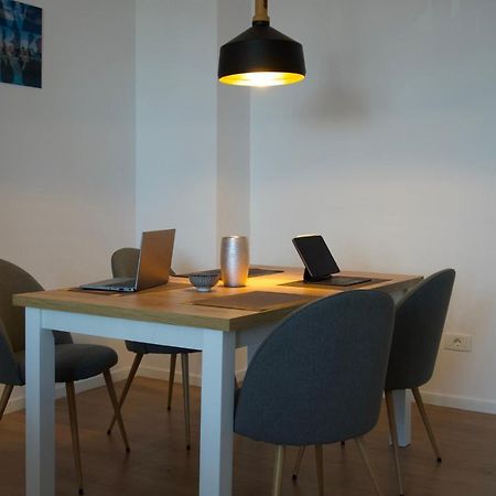 Chronos Apartment - Modern And Stylish Τιμισοάρα Εξωτερικό φωτογραφία