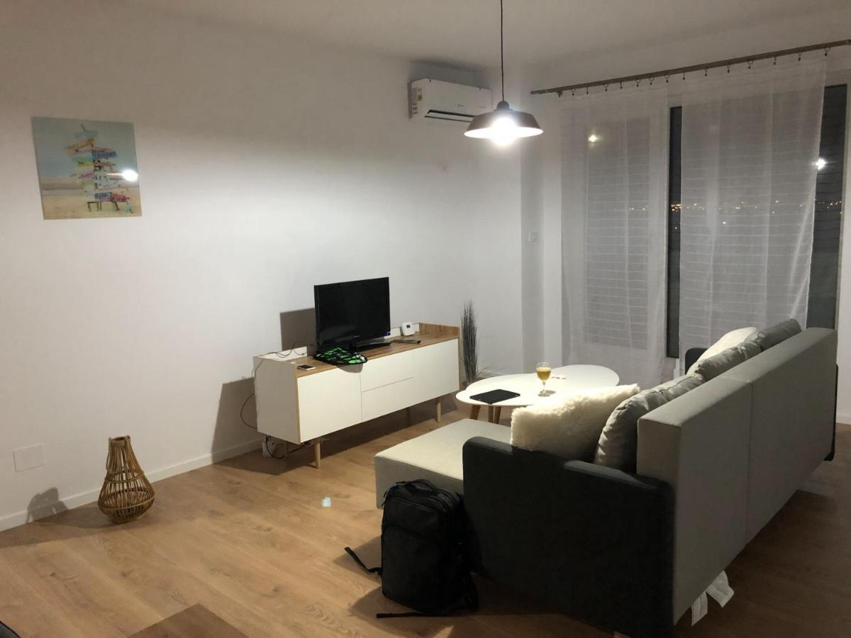 Chronos Apartment - Modern And Stylish Τιμισοάρα Εξωτερικό φωτογραφία